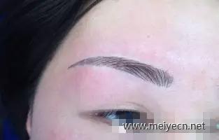 纹眉、雕眉、绣眉、柔眉、飘眉、雾状眉的区别